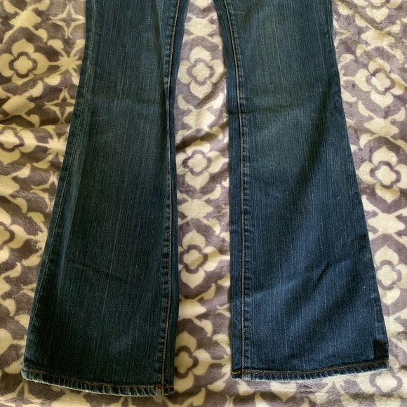 Jeans - Picture 2 of 7